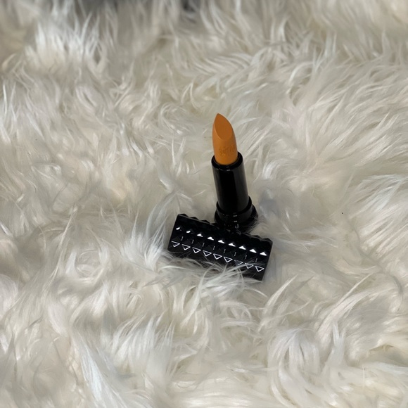 Limited Edition Kat Von D KVD Studded Kiss Crème Lipstick in Marigold Brand new - Picture 2 of 4